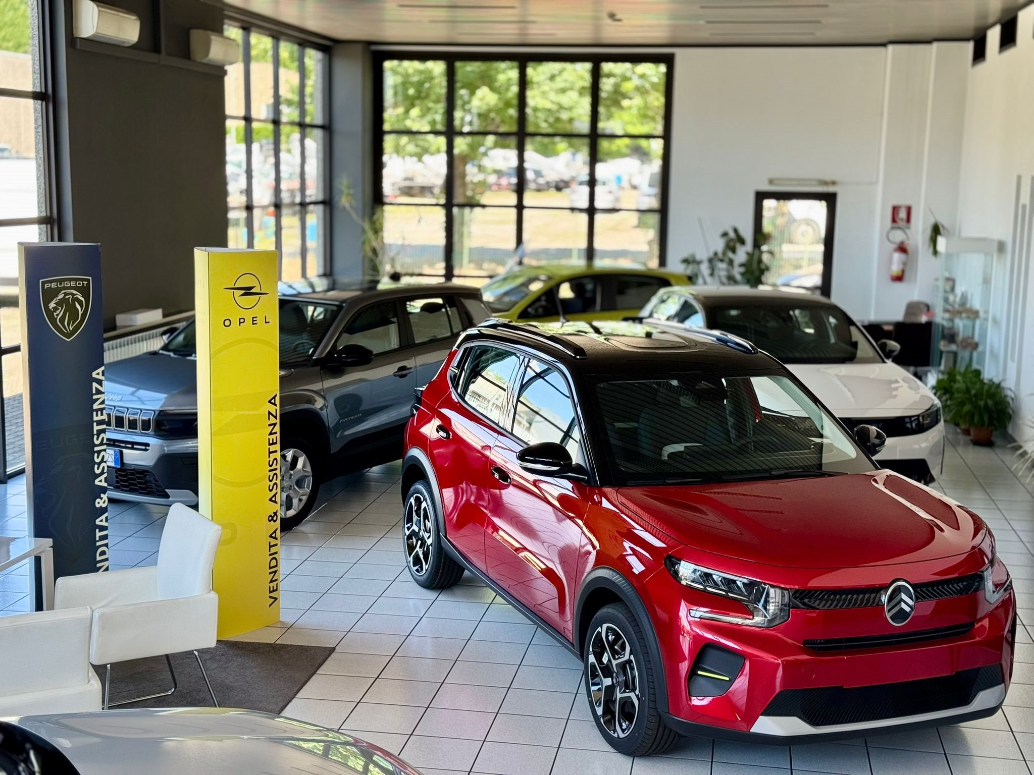 CRIPPA SRL è riparatore autorizzato Opel, Citroen e Peugeot